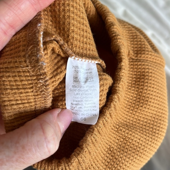 Happy outfit - Picture 5 of 6